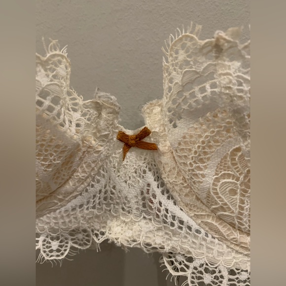Free People Lace Bra - Picture 3 of 6